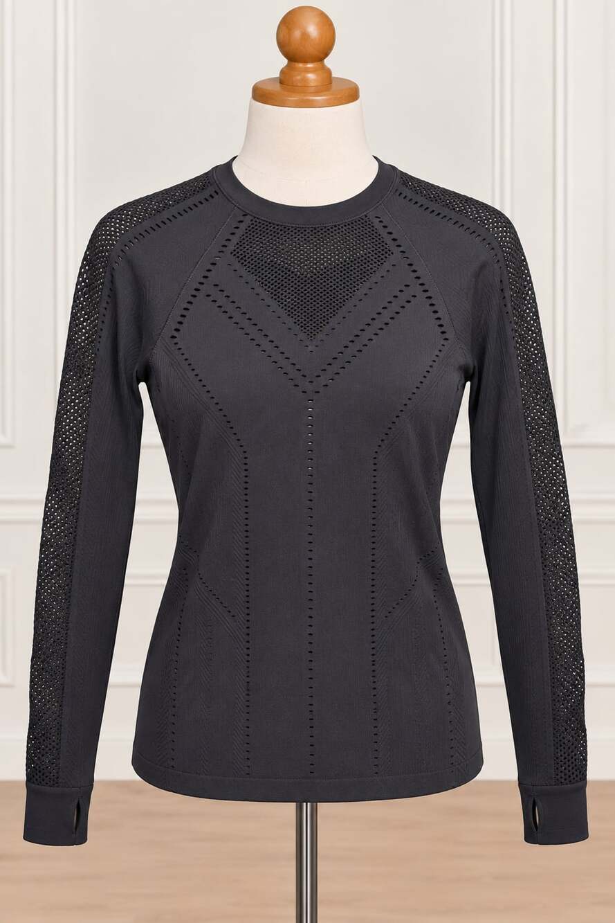 Athleta Oxygen Seamless Long Sleeve Size S Black Mesh Athletic Top
